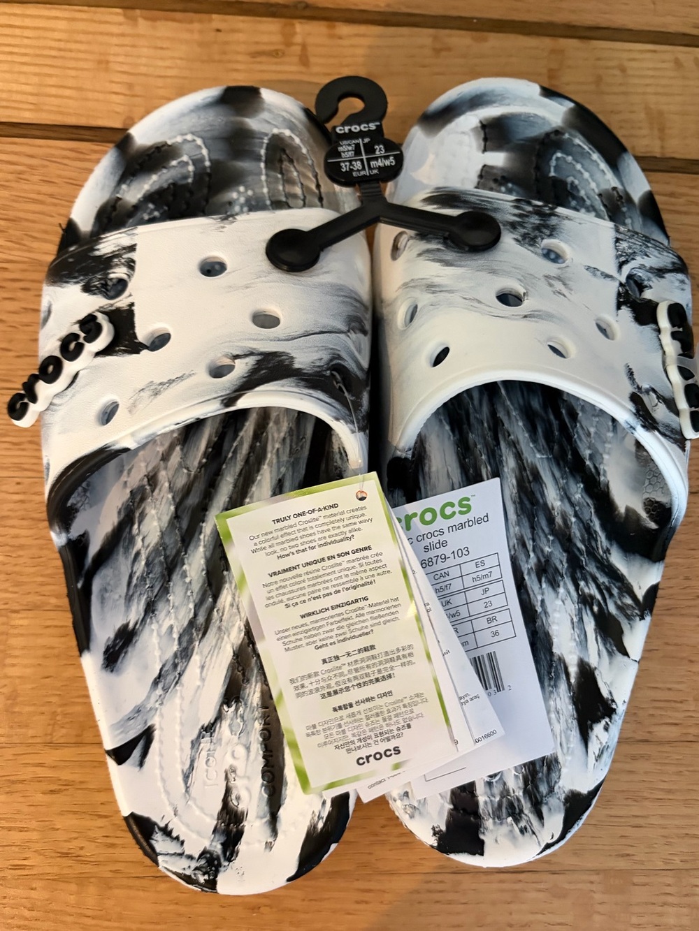 Classic Croc Marble Slides NWT